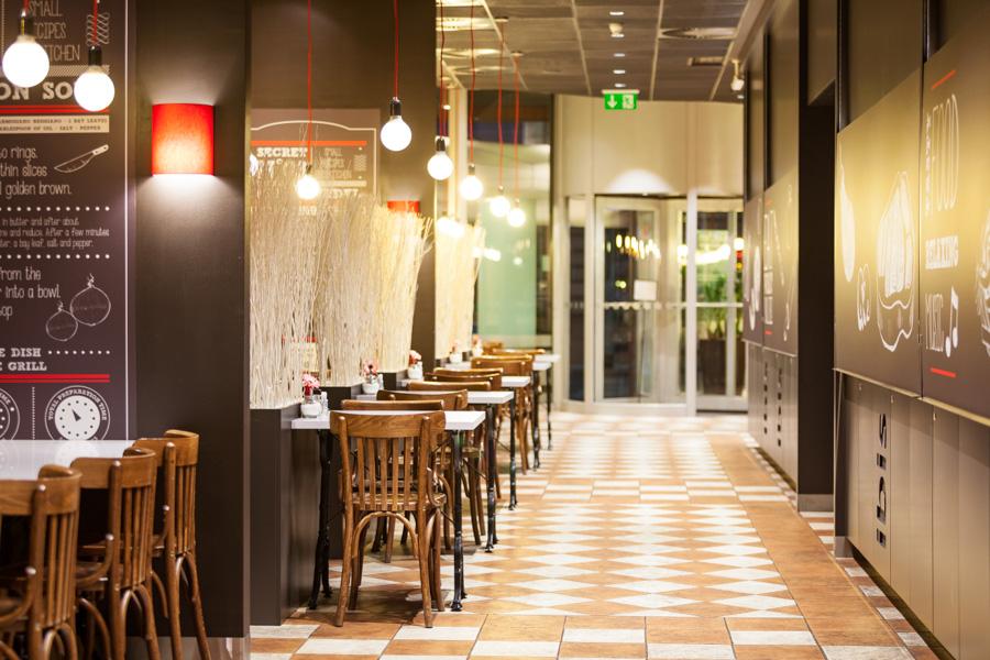 Hotel Ibis Praha Mala Strana Esterno foto