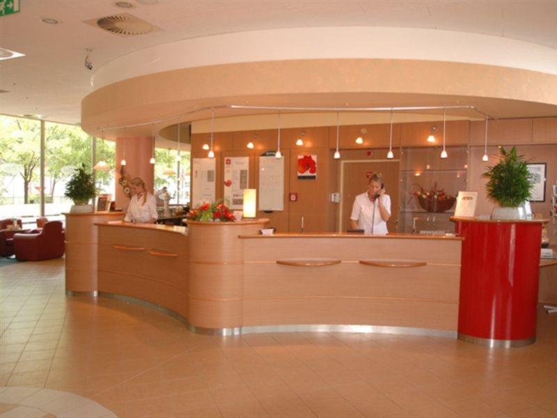 Hotel Ibis Praha Mala Strana Interno foto